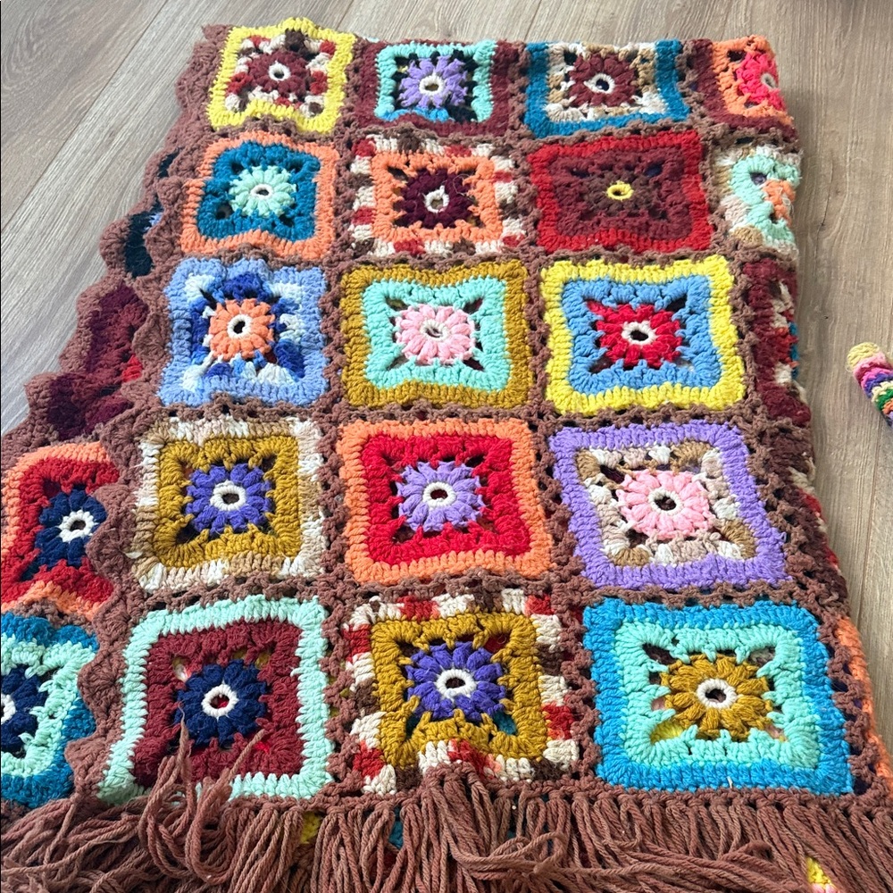 Colorful Crochet Blankets - Picture 4 of 6